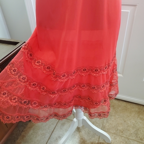 Vintage Lace Semi Sheer Night Gown‎ Dress Coral Pink Sheer Midi length Fits 6/8 - Picture 4 of 15